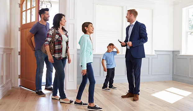 Şarkikaraağaç Emlakçı